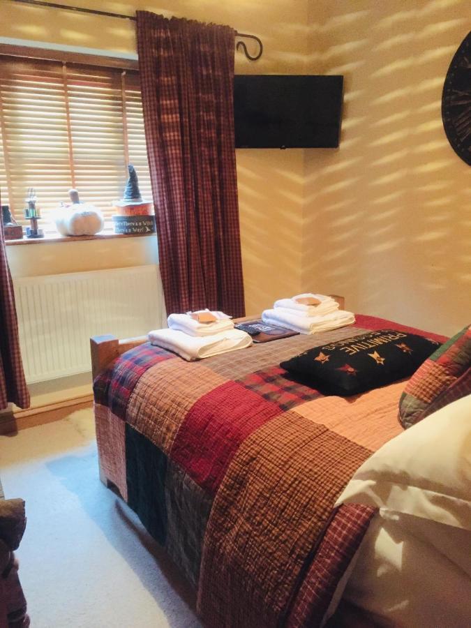 Bumbleberry Cottage Gresford Екстериор снимка