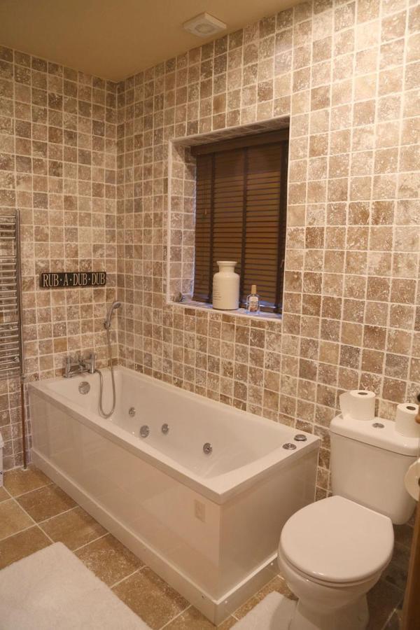 Bumbleberry Cottage Gresford Екстериор снимка
