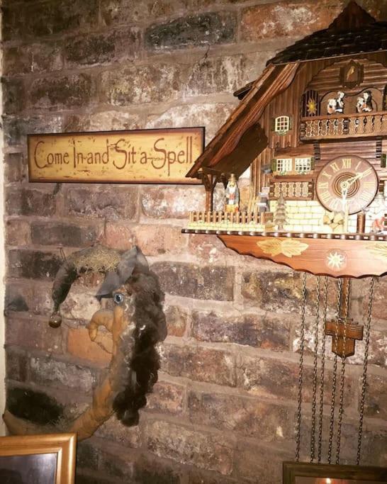 Bumbleberry Cottage Gresford Екстериор снимка